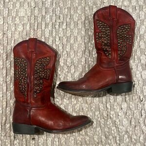 FRYE Billy Hammered Studded Cowboy Boots - Burnt Red Leather - 7.5 (Women’s)